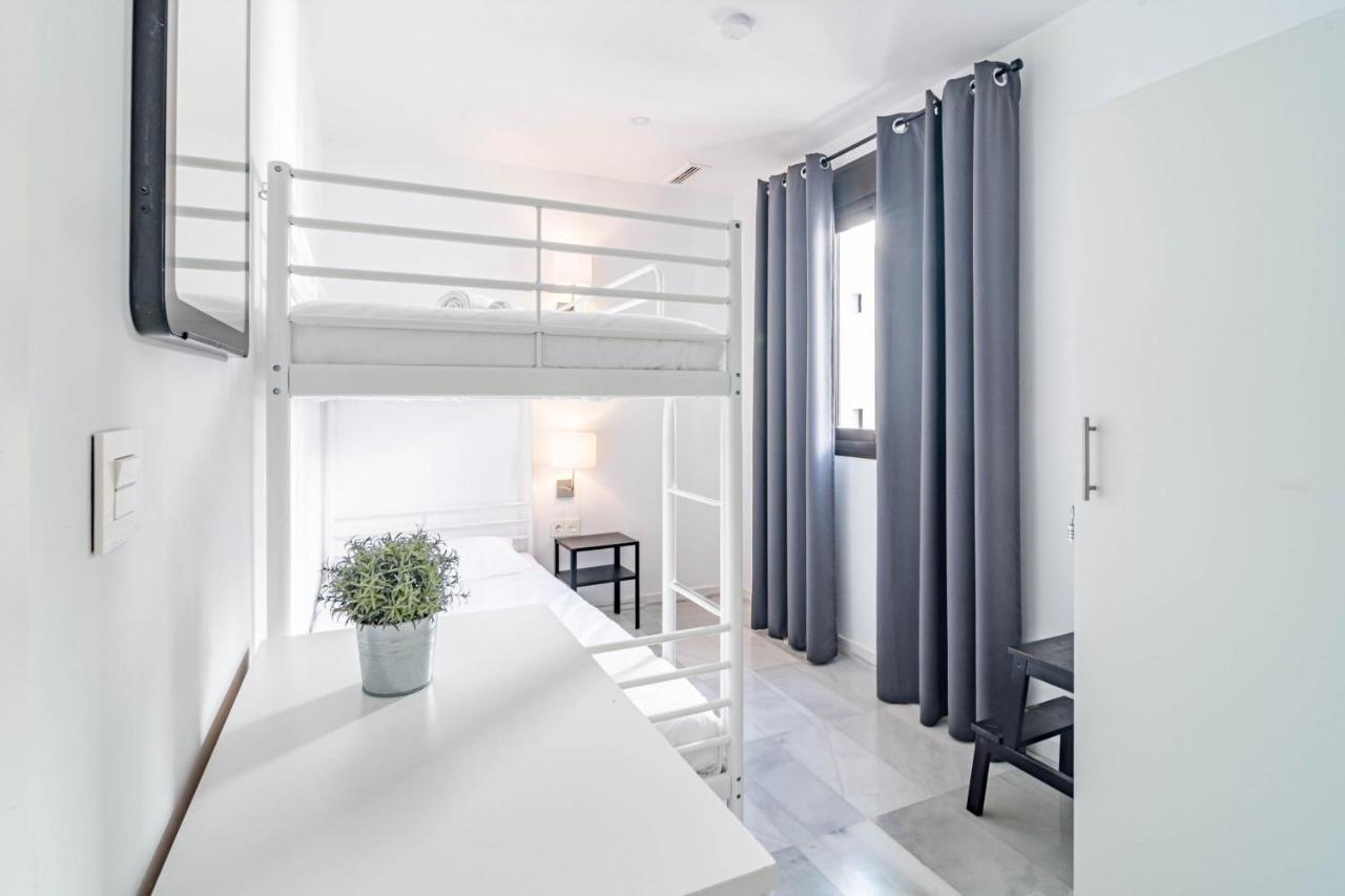 Appartement Harbor Getaway In The Heart Of Puerto Banus With Walking Dictance To Everything Marbella